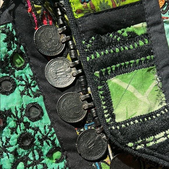 ANTI BATIK Embroidered Clutch - Picture 7 of 11
